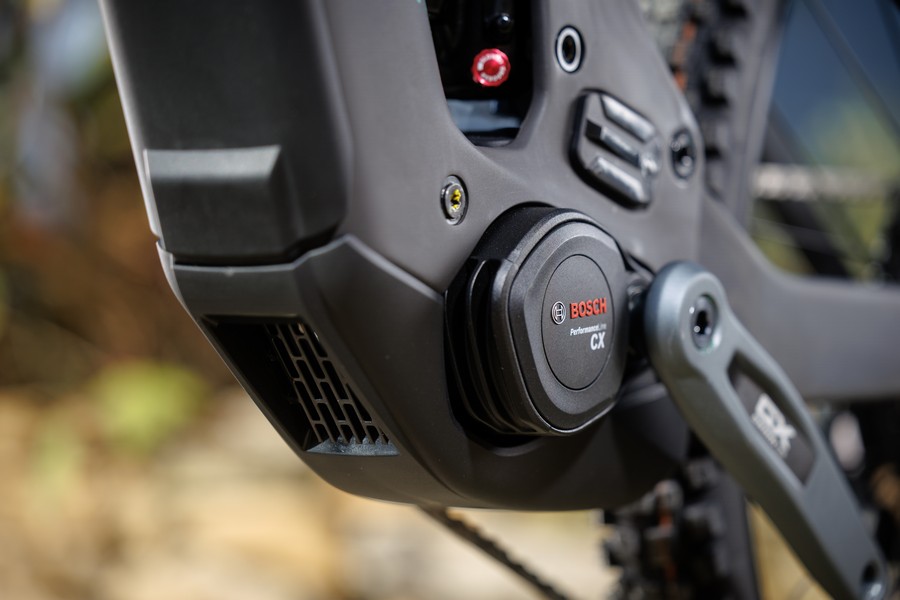 Bosch sedaj s kar 120Nm navora za najzahtevnejše kolesarje.